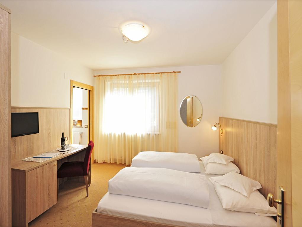 Hotel-Garni Appartement Gartenheim Schenna Eksteriør bilde